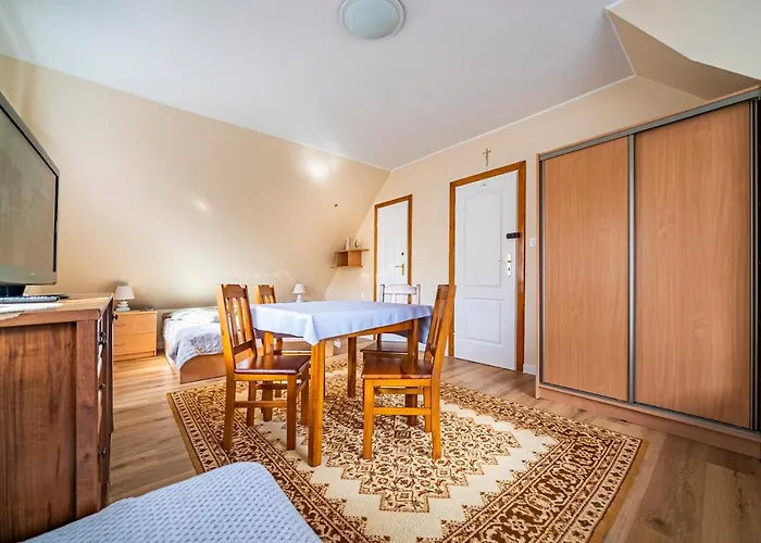 Bronisia יאסטארניה